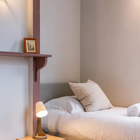 Апартаменты Huswell - Charming In The Heart Of