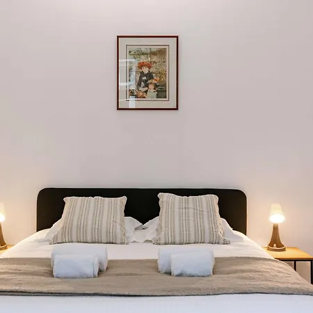 Апартаменты Huswell - Charming In The Heart Of *